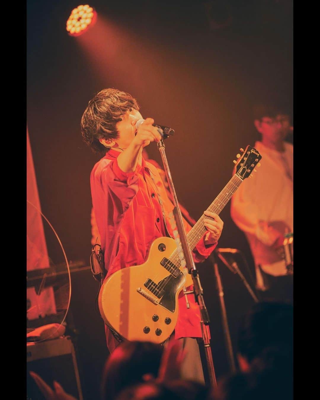 sumikaのインスタグラム：「#sumika Live Tour 2023 『SING ALONG』  2023.10.22 青森Quarter  #SINGALONG #シンガロング  撮影：@tetsuyayamakawa」