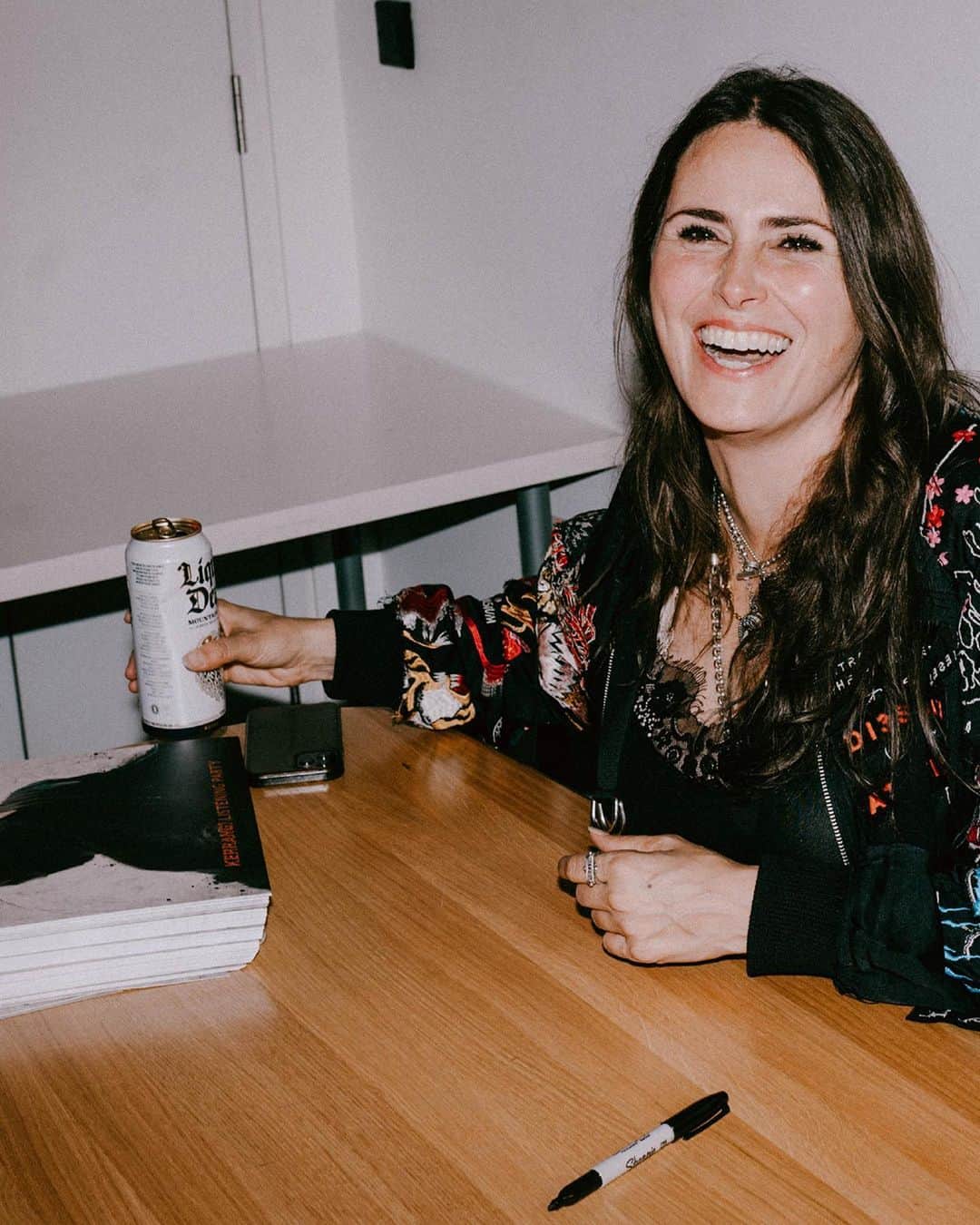 Kerrang!のインスタグラム：「We’ve just about recovered from our Within Temptation album launch party. Here’s a peek at what happened… Full gallery on Kerrang.com   Refreshments provided by our friends at @redstripeuk and @strongbowuk.  📸: @jakeowensphoto」