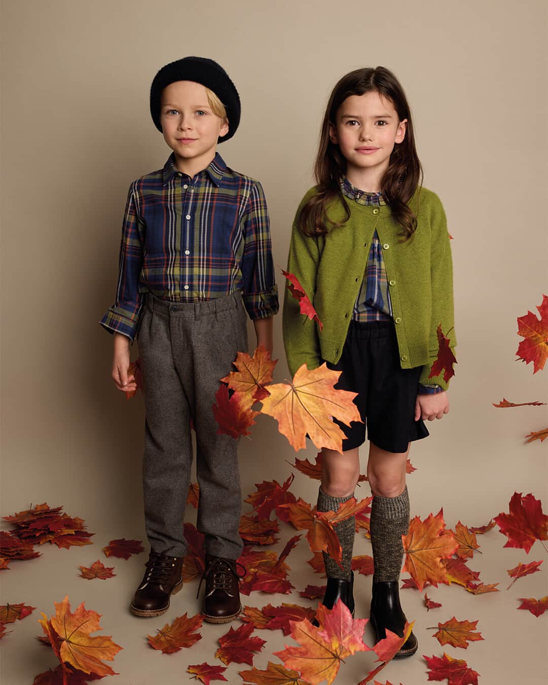 bonpointのインスタグラム：「New Bonpoint FW23 | Autumn spice latte magic 🍂✨​ The leaves are flying, the sibling are wearing matching outfits for their adventures!​  #Bonpoint #NewCollection」