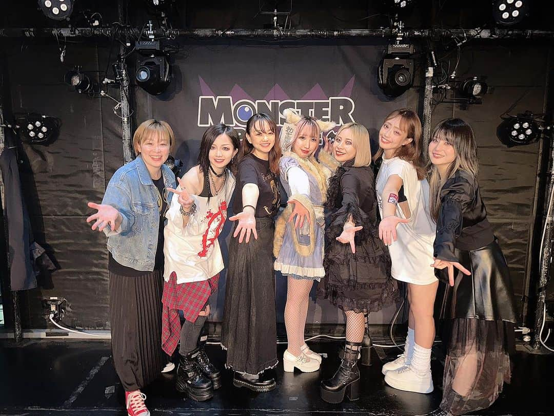 DelightStyleのインスタグラム：「【ありがとうございました】 2023・10・18 「MONSTER PARADE VOL.28」  会場に来てくれた皆さま、配信で見てくれた皆さまありがとうございました！！！ デラスタ、2度目の出演でしたが、やっぱり楽しくてあたたかい場所だなぁと改めて思いました✨  ーセットリストー 1 My Mythology 2 光るなら(カバー) 3 Going My Way 4 ωラビリンス〜ohπr2の法則  #モンパレ #デラスタ」