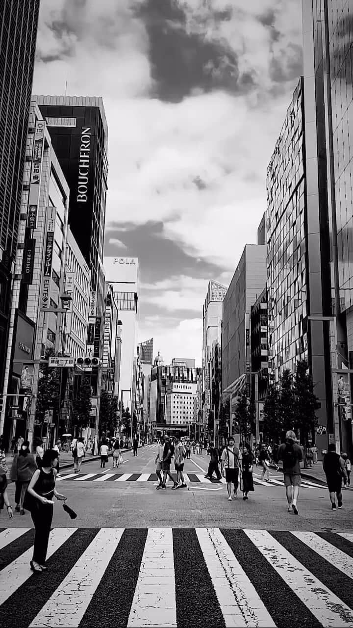 ZOO Magazineのインスタグラム：「AUDEMARS PIGUET x 1017 ALYX 9SM  @audemarspiguet  @alyxstudio @matthewmwilliams   Soon @zoomagazine   Thank you for the sweet memories in such a special city  #Tokyo @audemarspiguet @melanieagnamana 🖤  #audemarspiguet #tokyo #zoomagazine #audemarspiguetroyaloak #alyx #alyxstudio」