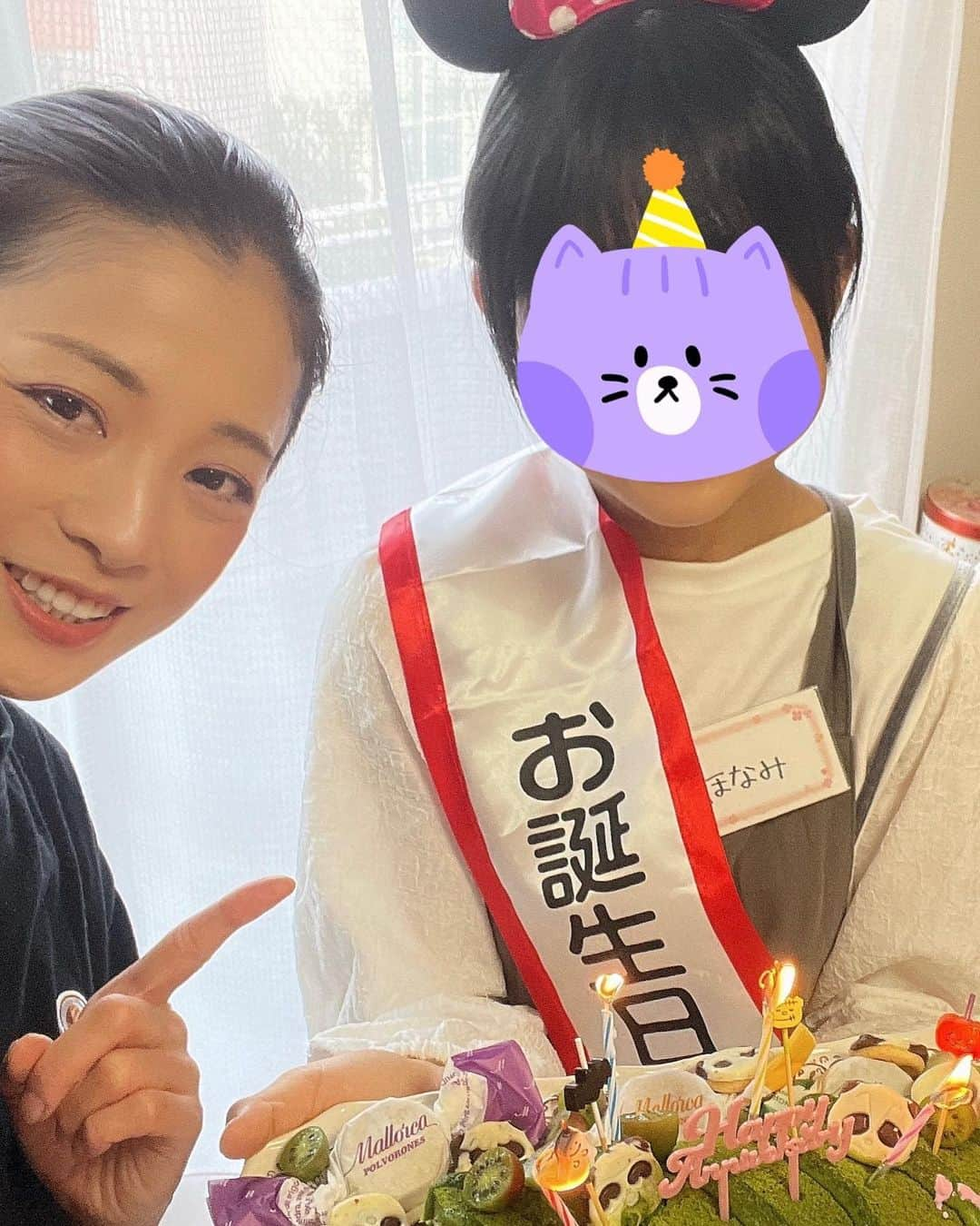 一条もんこさんのインスタグラム写真 - (一条もんこInstagram)「お誕生日の生徒さんをみんなで全力お祝い！！ 新しい一年をフルパワーで応援します❣️ここはパワースポット🤣🥰 #料理教室#SpiceLife#渋谷#カレー教室#スパイスカレーグラタン#グラタン#ベシャメルソース#チーズ#創作料理#カレー#curry#スパイス#スパイス料理#おうちごはん#毎月40回開催#お問い合わせはxからお願いします#キャンセル待ち受付中#現在満席です#一条もんこ」10月23日 19時56分 - monko1215