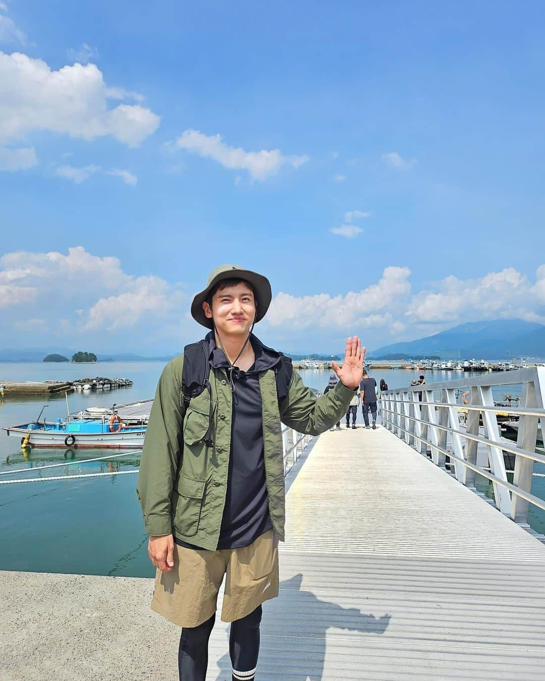 東方神起さんのインスタグラム写真 - (東方神起Instagram)「셰프님 단골손님으로 함께 떠난 창민😁👋🏻 <안싸우면 다행이야> 본방사수✨  📺MBC <안싸우면 다행이야> 10월 23일 월요일 밤 9시  #최강창민 #MAXCHANGMIN #동방신기 #TVXQ! #東方神起 #MBC #안싸우면다행이야 @changmin88」10月23日 20時00分 - tvxq.official