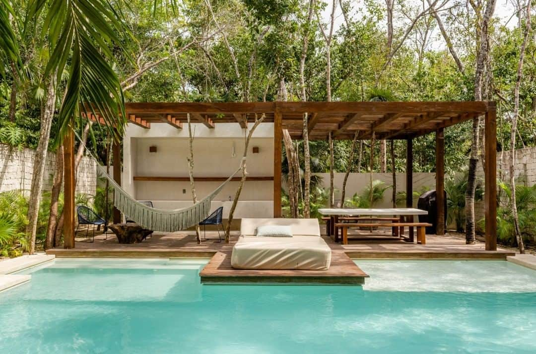 Airbnbのインスタグラム：「A private pool, just for you.  🏡 Tulum Jungle House 📍 Quintana Roo, Mexico」