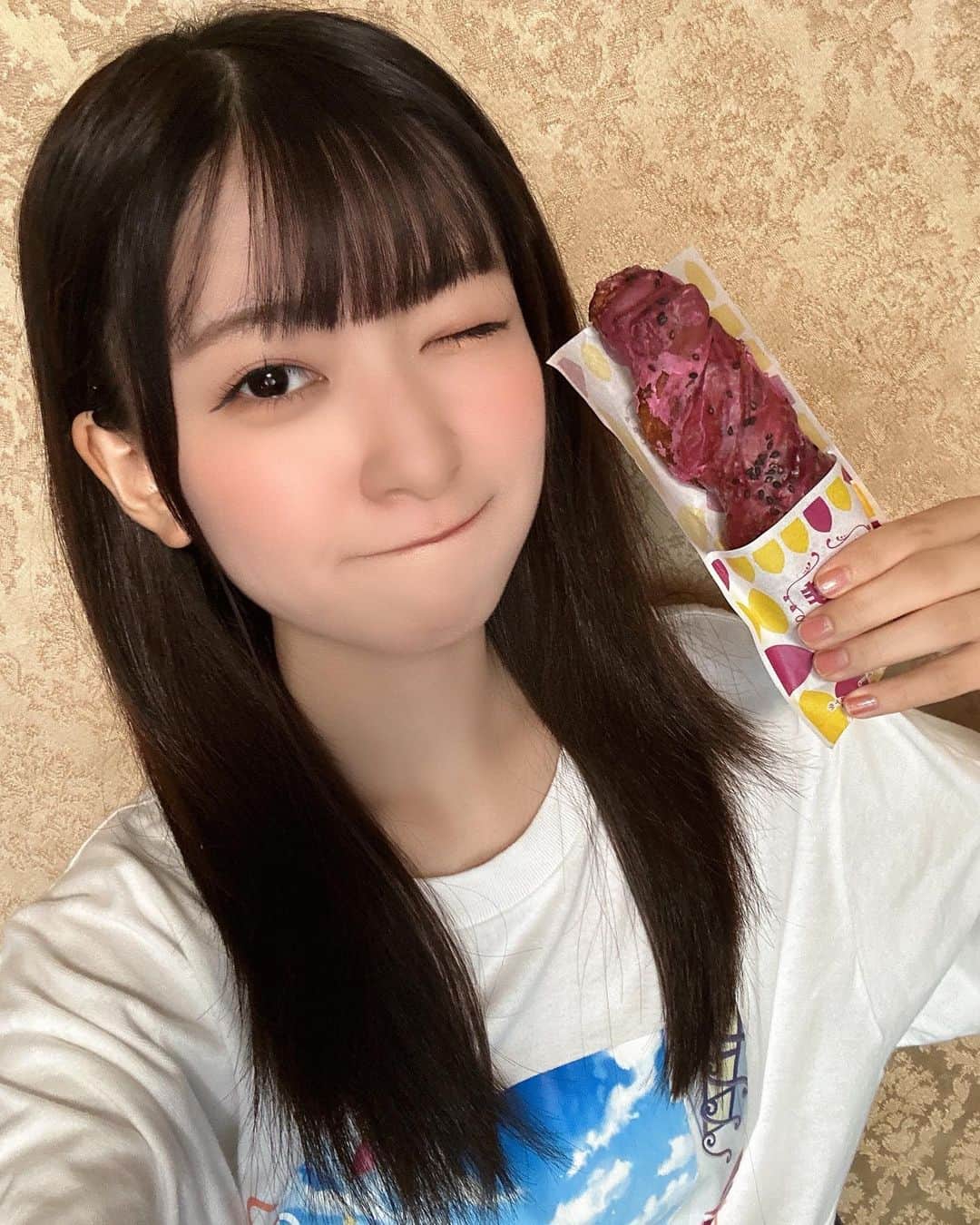 鈴原希実のインスタグラム：「🍠🍠IMO🍠🍠   #さつまいも  #はらぺこすずはら」