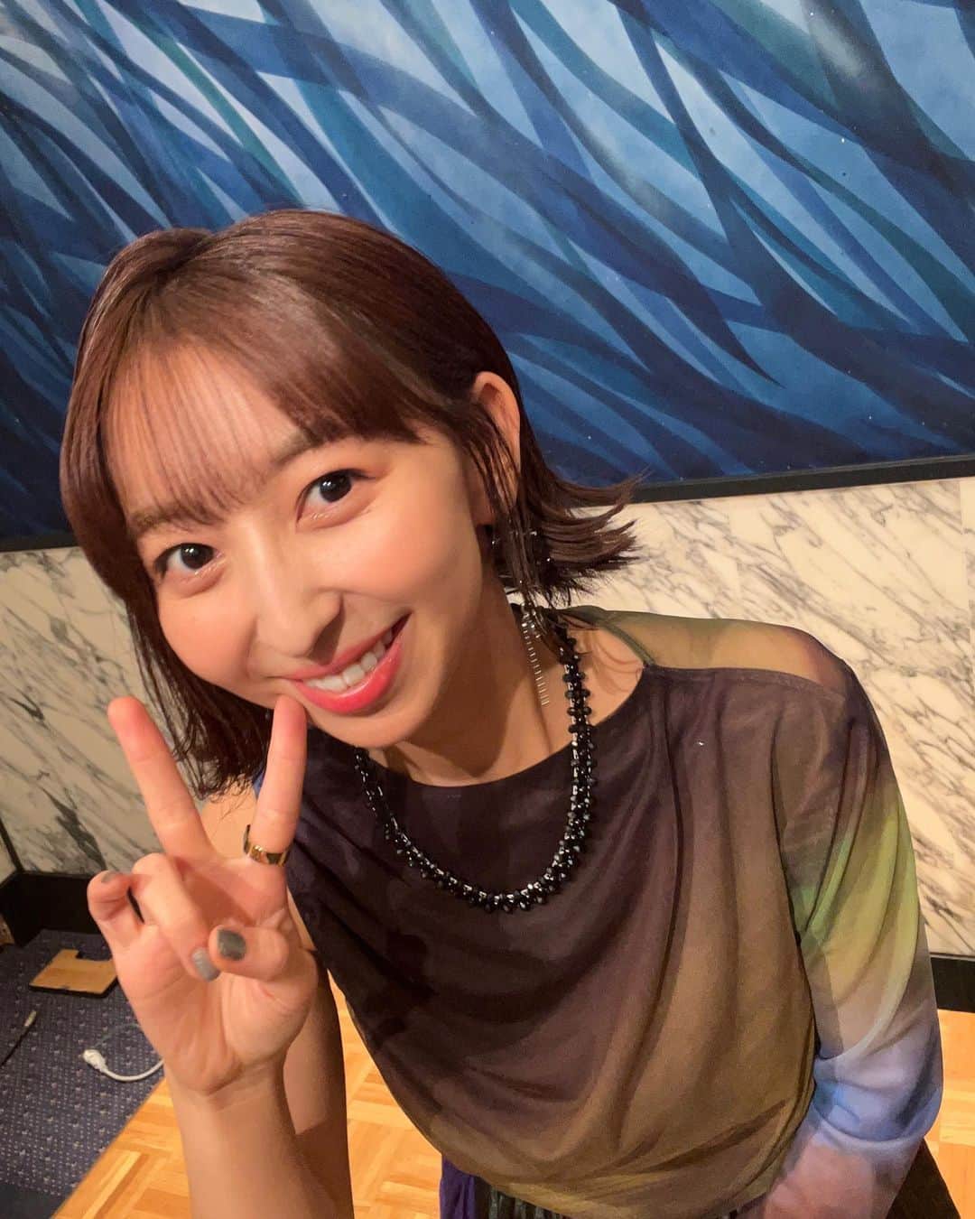 飯田里穂のインスタグラム：「ファンミーティングvol.17 ～Happy Rippi Birthday Party～ 🍰🍓」