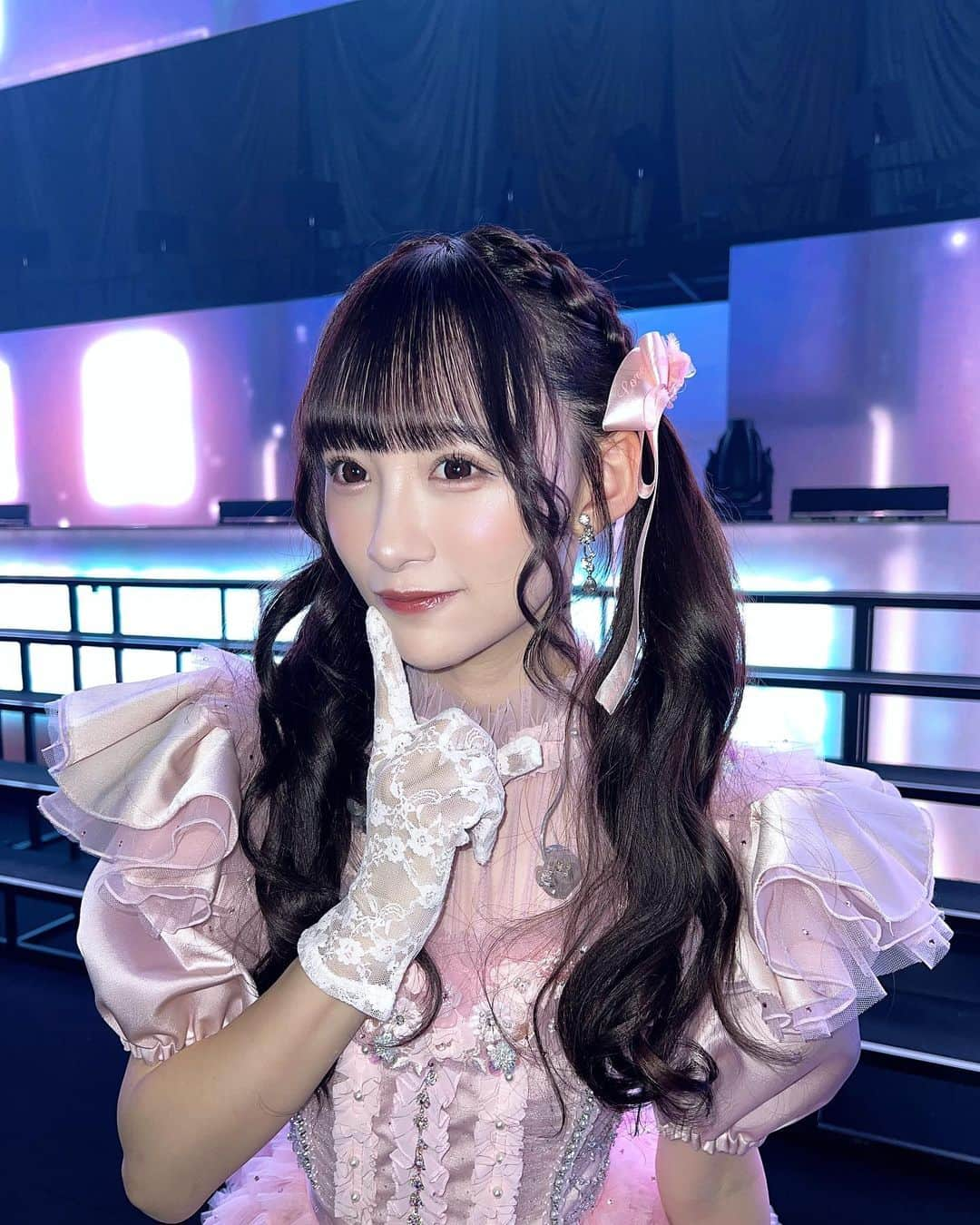 音嶋莉沙さんのインスタグラム写真 - (音嶋莉沙Instagram)「時間がなかったけどギリギリステージ上で撮れた写真🎤 全然見えてないけどセットが豪華だったなぁ〜♡」10月23日 20時52分 - otoshima_risa