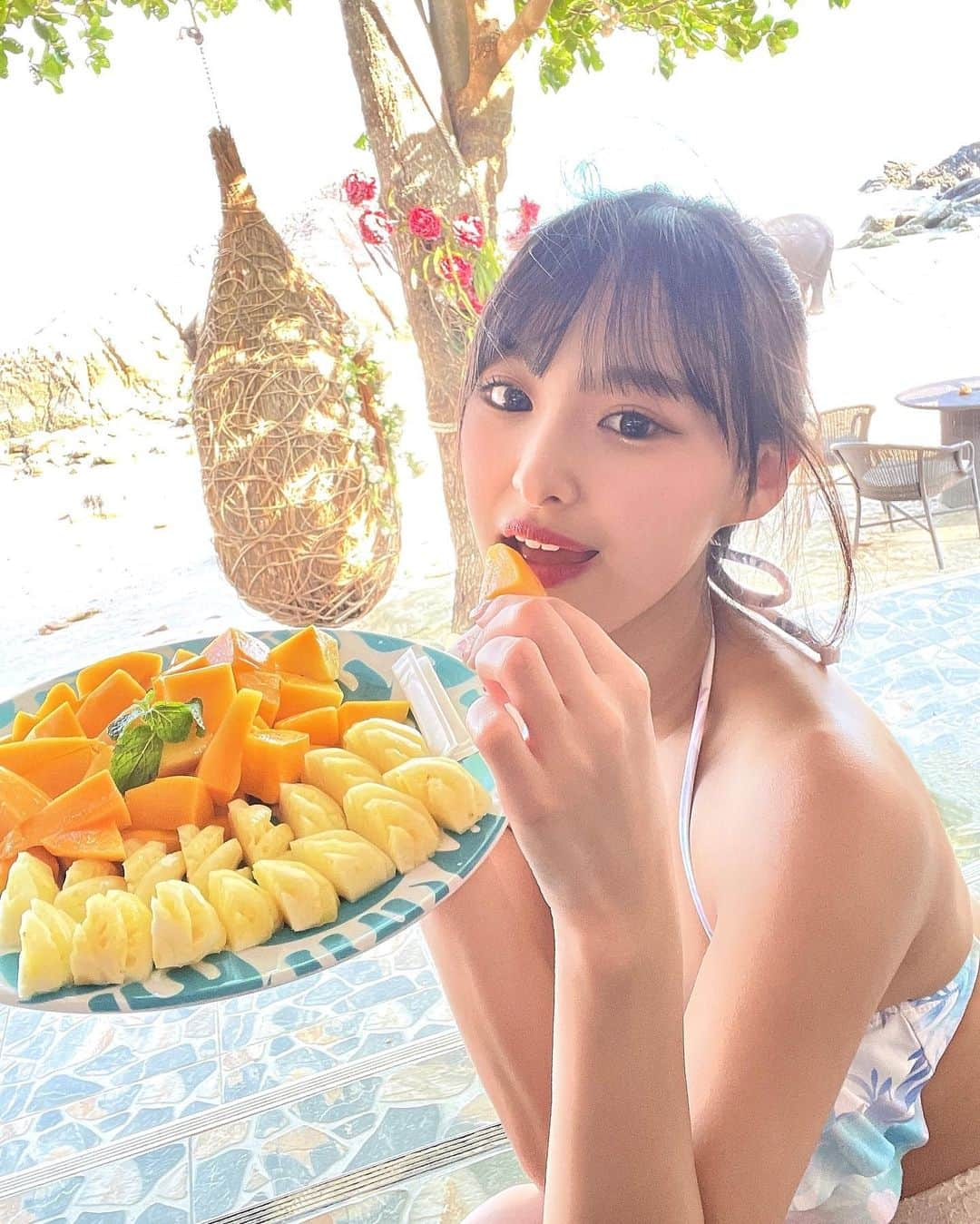 岡本怜奈さんのインスタグラム写真 - (岡本怜奈Instagram)「♡ プライベートビーチが400円で使えて、象放し飼いされてるし、隠れ家みたいないい所やった𓂃𓃰 ♡ ♡ #タイ #タイ旅行  #🇹🇭 #プーケット #プーケット旅行 #リゾート #アジアリゾート#プーケット観光 #海外女子旅 #เที่ยวเมืองไทย #ภูเก็ต #🐘 #象 #ビーチ #elephant #beach #happy」10月23日 21時18分 - renatan1222