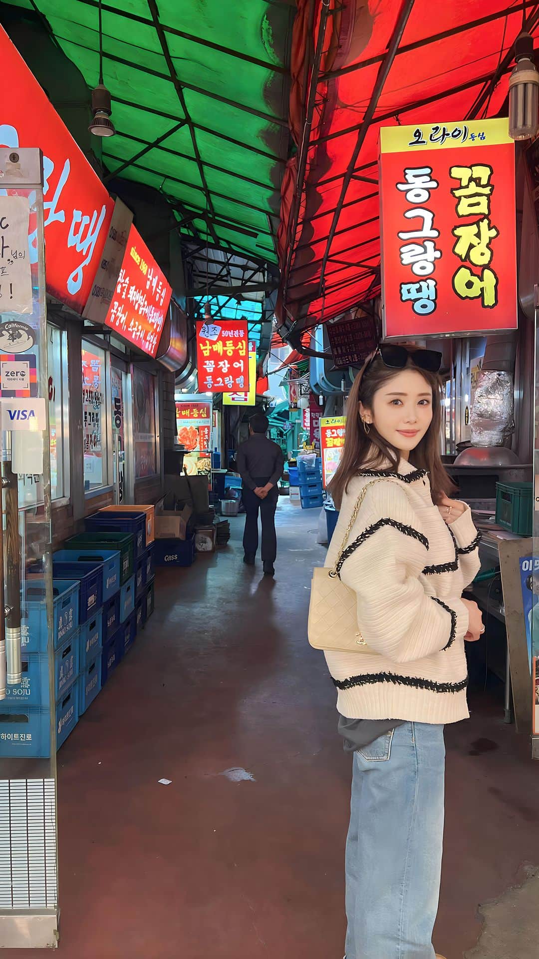 一木美里のインスタグラム：「はじめての広蔵市場❤︎ クァベキがふわふわでおいしすぎました🥺  #広蔵市場#ソウル#韓国#クァベキ#SEOUL」