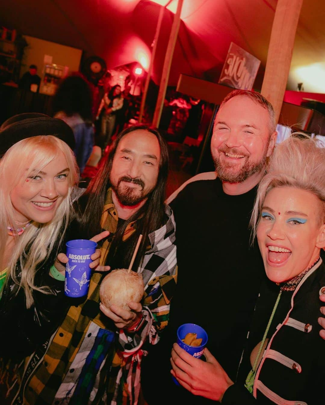 NERVOさんのインスタグラム写真 - (NERVOInstagram)「As incomparáveis irmãs NERVO com e sua performance memorável no Tomorrowland Brasil.  The wonderful NERVO sisters with an incredible performance at Tomorrowland Brasil.」10月23日 21時41分 - nervomusic