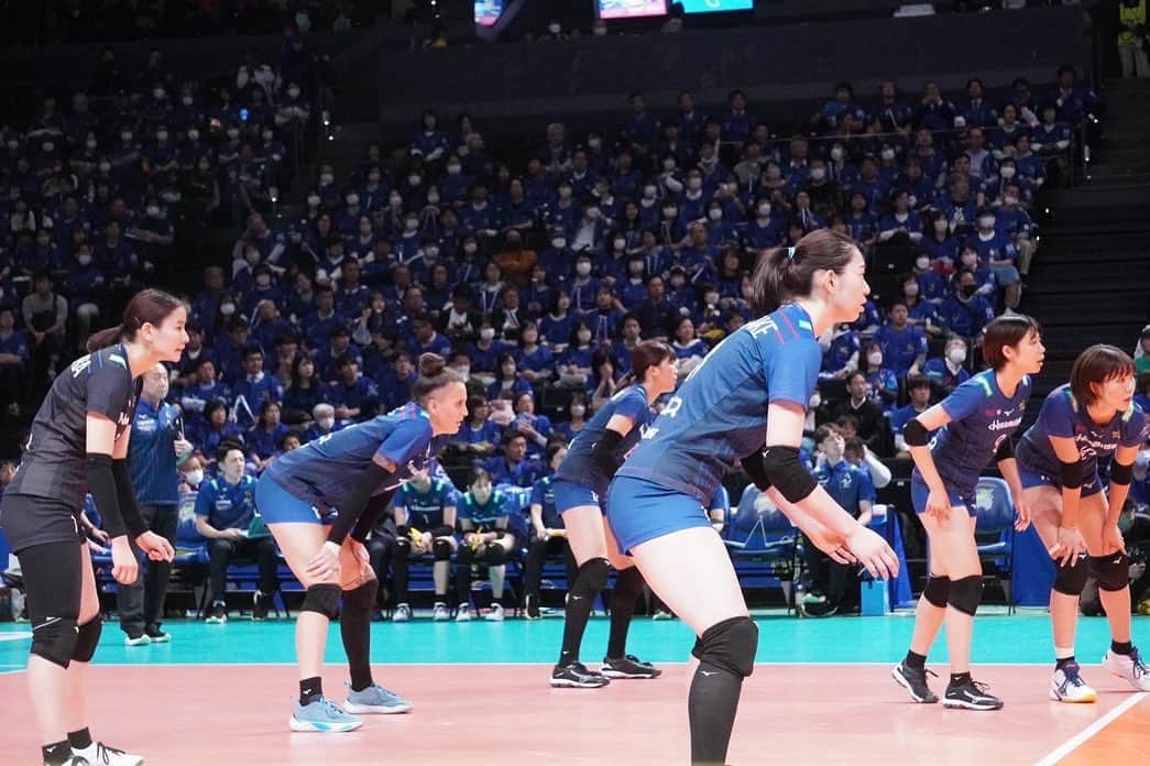 大竹里歩さんのインスタグラム写真 - (大竹里歩Instagram)「🔥 Ｖリーグ久光スプリングスOPENINGGAMES💙 IN SAGAアリーナ🏐  来ていただいたみなさんのパワーと熱意に ずっと鳥肌が立ち一体感のあるホームゲームでした🫶  またこの空間を作り出すために尽くしていただいた 全ての方の想いが詰まった素晴らしい２日間に感謝です✨️  これからもっと強くなって佐賀の皆さん、 SPRINGSFAMILYのみなさんに 誇りに思っていただけるように頑張ります🤝  本当にありがとうございました☺️!!  #久光スプリングス #SAGAアリーナ #さいこう記録へみんなでトス  #佐賀さいこう」10月23日 21時39分 - riho_take0827