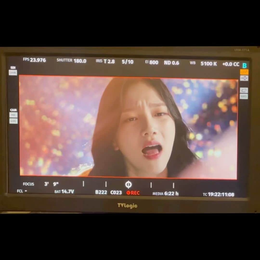 Ni Daのインスタグラム：「지아야 안노옹👋🏻🥺  영상 속 마지막 캑은 우리끼리 비밀🫡」