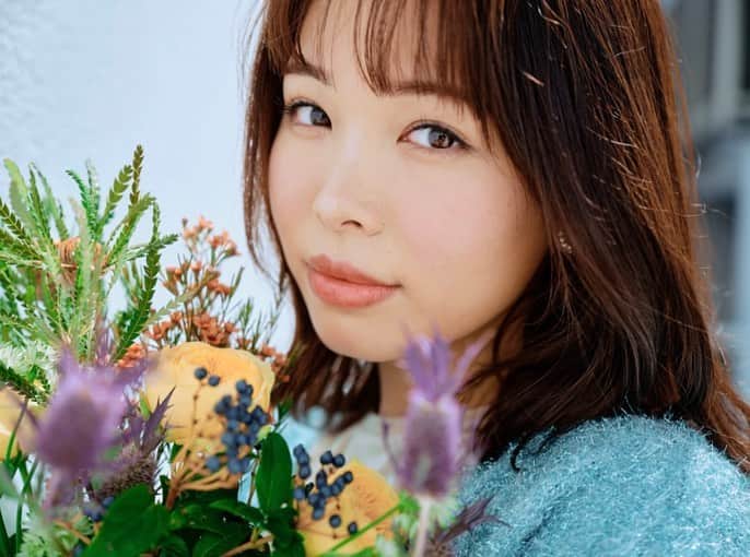 大友樹乃のインスタグラム：「… みんなのメッセージとコメントが とても可愛いくて、幸せ 大好き〜 💐✴︎🌸✴︎💐」