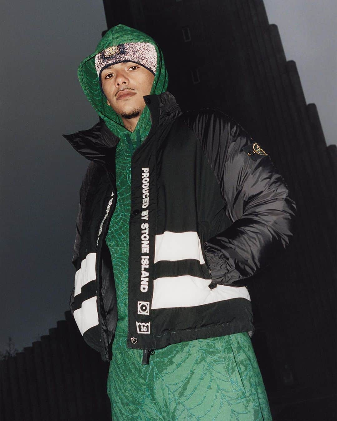 シュプリームさんのインスタグラム写真 - (シュプリームInstagram)「Supreme®/Stone Island®. 10/26/2023   Supreme has worked with Stone Island® on a new collection for Fall 2023. Made exclusively for Supreme, the collection consists of a cowhide leather Bomber Jacket; reversible Down Puffer Jacket; cotton bull denim Trucker Jacket, 5-Pocket Jean, 6-Panel and wool blend Beanie treated with garment dye and reflective resin lamination; wool blend bouclé Cardigan; cotton S/S Top, Hooded Sweatshirt, Sweatpant, and Camp Cap with spiderweb printed graphic; and printed cotton L/S Top.   Available October 26th.   Available in Japan and Seoul October 28th.」10月23日 22時00分 - supremenewyork