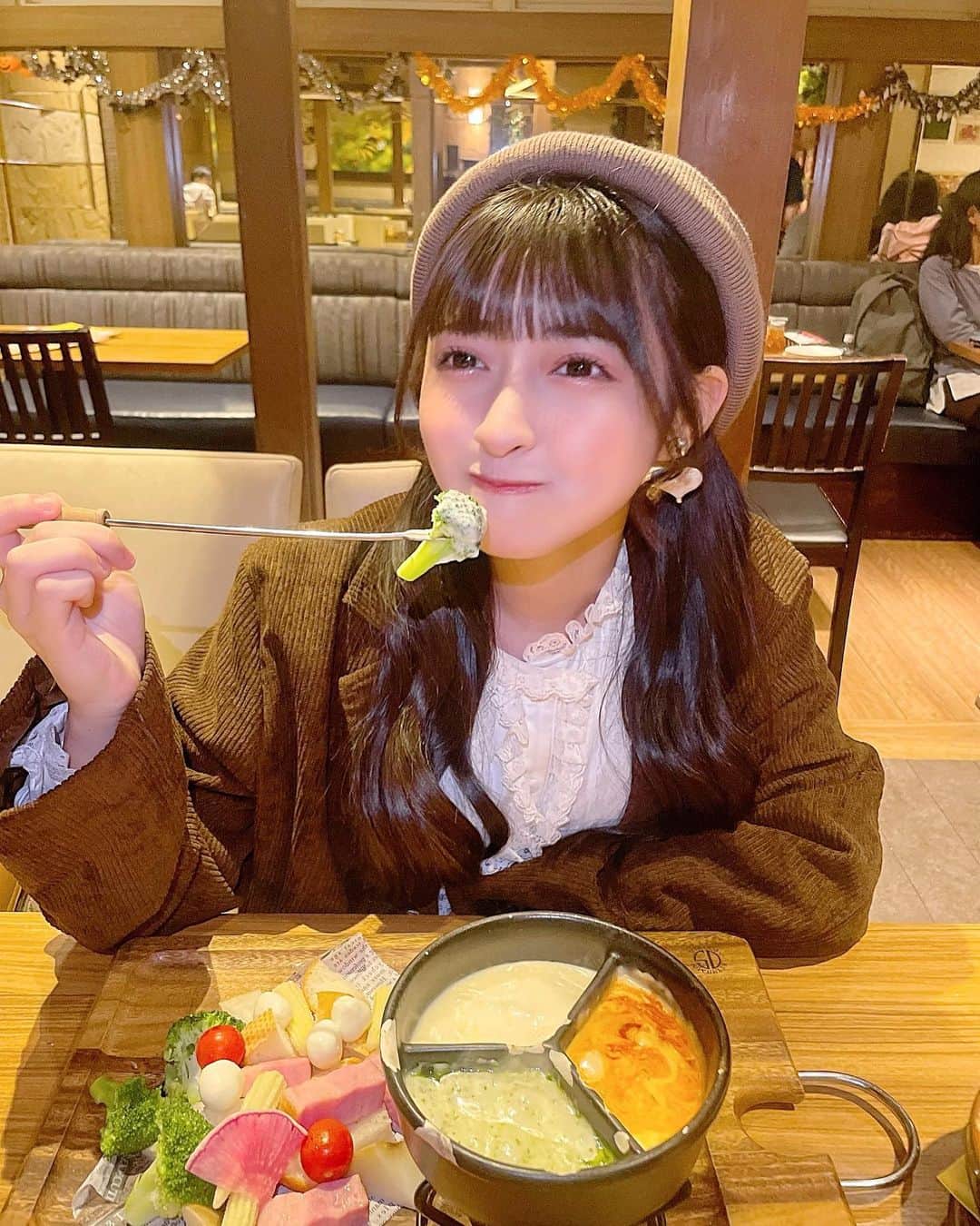 竹内月音さんのインスタグラム写真 - (竹内月音Instagram)「チーズフォンデュ一緒にしよう🧀♡」10月23日 22時00分 - takeuchi_tsukine