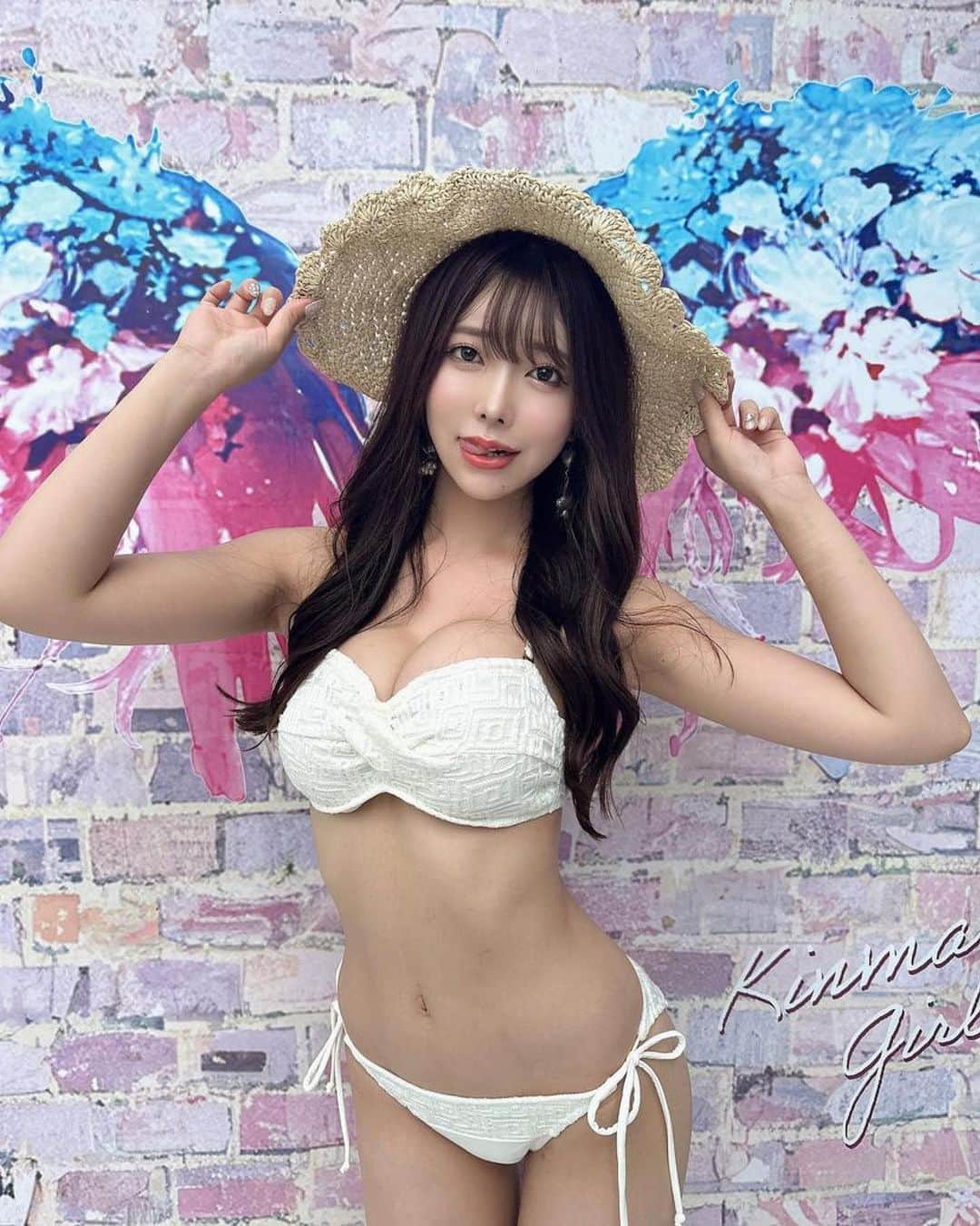 美女ホリダーさんのインスタグラム写真 - (美女ホリダーInstagram)「今回ご紹介させていただくのは ▶︎▷▶︎ @karin__n12 さん ⁡ ⁡ *- - -*- - -*- - -*- - -*- - -*- - -* ⁡ 素敵な投稿をありがとうございました☺️ ⁡ ⁡ 美女ホリダーでは、 他にも可愛い女の子・綺麗な女の子を 紹介しているので、 ぜひプロフィールから覗いてみてください！✨ ⁡ #美女ホリダー を付けるか、タグ付けで、 皆さまの素敵な投稿をピックアップして ご紹介させていただきます♪ ⁡ ⁡ #美少女図鑑 #可愛い女子 #女子高校生 #ミスコンテスト #女子大学生 #自撮り女子部 #ティックトッカー #グラビア撮影 #美人モデル #美女スタグラム #インスタ美女 #ポートレート女の子 #エロかわ #美人さん #水着女子 #清楚系 #癒し系女子 #あざとい系女子 #可愛い女の子と繋がりたい #セルフィー女子 #ビキニ女子 #水着姿 #ビキニガール #美脚美人 #美脚女子 #バニーガール #バニーガールコスプレ #コスプレ女子」10月23日 22時40分 - cute_girl_horidar