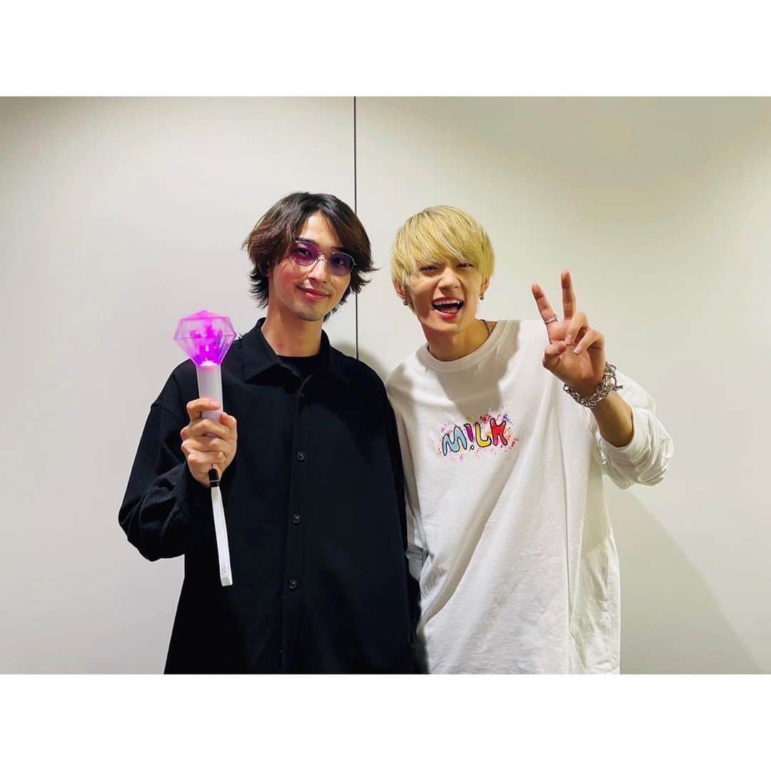 佐野勇斗のインスタグラム：「.  M!LK横浜アリーナライブ!  楽しかったーー！！  たくさんの方が来てくれました。 本当にありがとうございました！！  3年後にドームツアー目指して もっと頑張ります！！  春のツアーもきてね  #PR #横浜流星 くん #稲垣くるみ ちゃん #佐野勇斗 #塩﨑太智 #曽野舜太 #山中柔太朗 #吉田仁人」