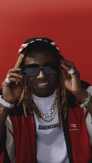 Apple Musicのインスタグラム：「Young moolah, baby! @liltunechi is back with a new season of #YoungMoneyRadio. Listen every two weeks on Apple Music 1, beginning Friday at 12PM PT, to catch up on all the latest happenings in Weezy’s world.」