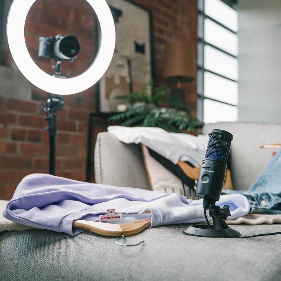 Audio-Technica USAのインスタグラム：「Level up your content this #MicrophoneMonday with the AT2020 & AT2020USB-XP microphones. Designed with pro-grade audio, impeccable sensitivity, and studio-quality recordings, these mics are the ultimate choice for content creators. Shop now at the link in our bio.⁠ .⁠ .⁠ .⁠ #AudioTechnica #Microphone #ContentCreation」