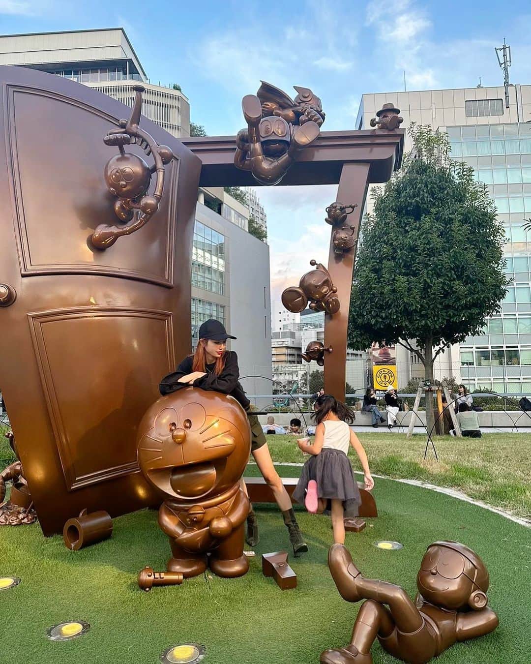 MARIEのインスタグラム：「CE LAVIからのJIN BEAMのイベント行った #渋谷 #宮下パーク #shibuya #miyashitapark」