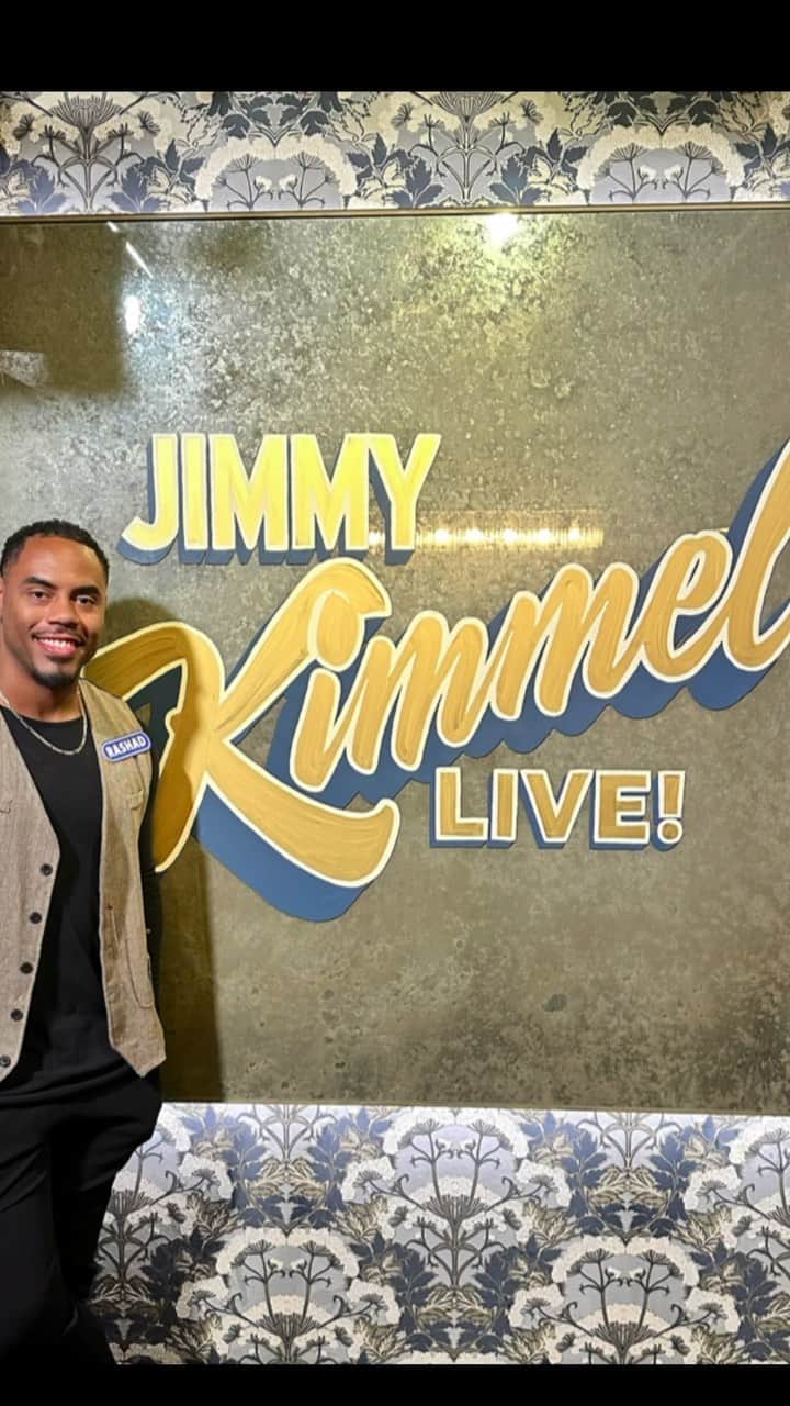 ラッシャッド・ジェニングスのインスタグラム：「Rashad “Puentin Tarantino” Jennings in Hollywood Tonight!!! Catch me on @jimmykimmel tonight! America, I promise I was laughing with you!!! Laughter is a medicine! And I’ve had an overdose 😂 “P”!!!」