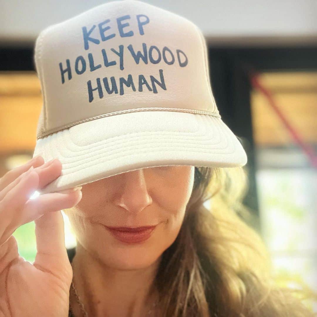 サラ・ウェイン・キャリーズさんのインスタグラム写真 - (サラ・ウェイン・キャリーズInstagram)「100+ days  cap via @claytonfarris」10月24日 2時52分 - sarahwaynecallies