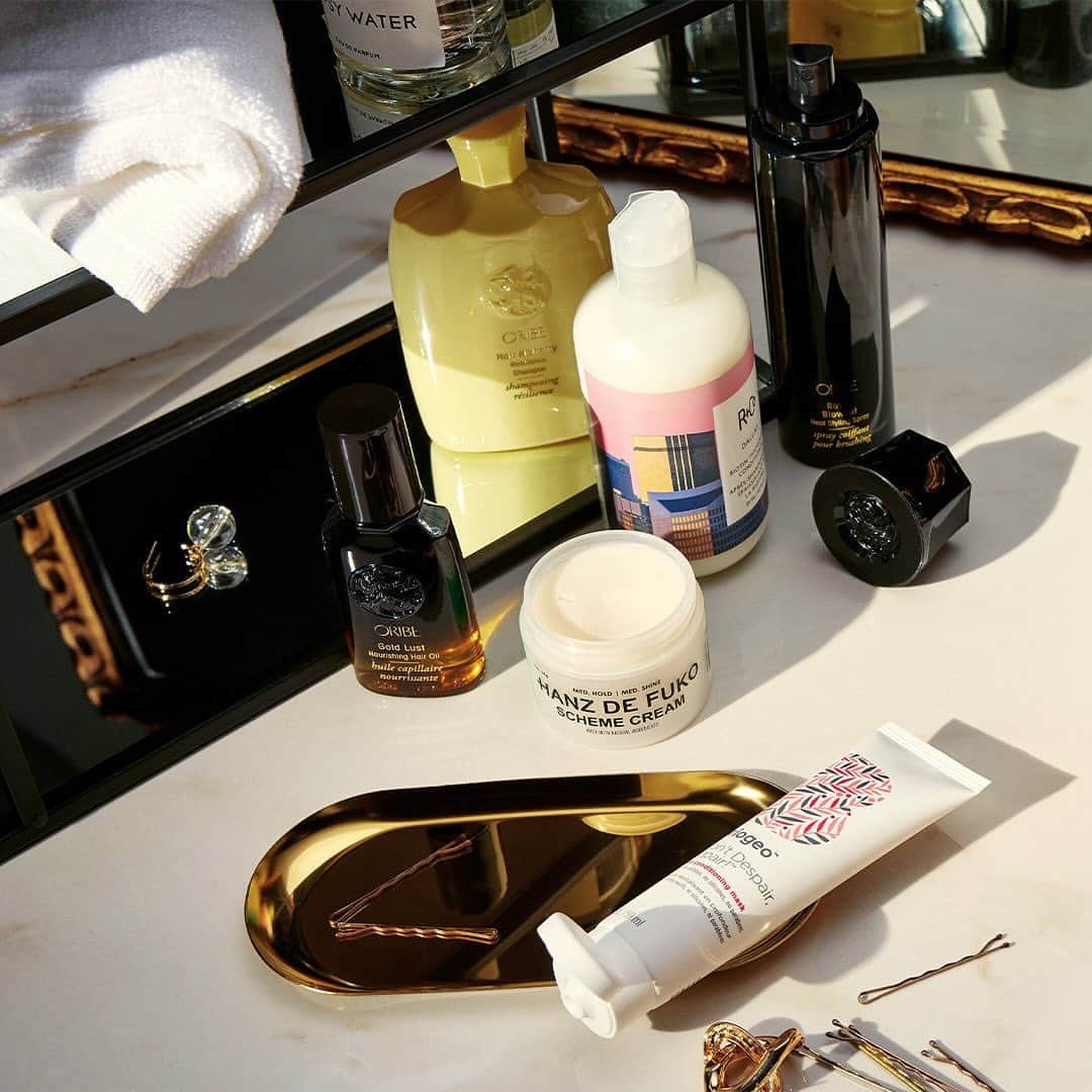 Nordstromのインスタグラム：「Help your hair look its best with products and tools designed to protect and style your strands with ease. Unlock 🔓 your hair's full potential at the link in bio #nordstrombeauty」