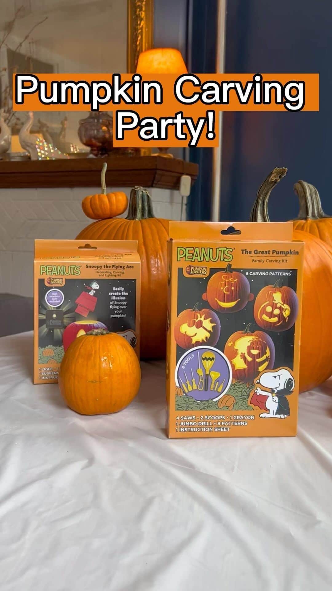 スヌーピーのインスタグラム：「Have a perfect Peanuts Halloween with these carving kits from @pumpkinmasters 🎃 Shop at the link in bio!」