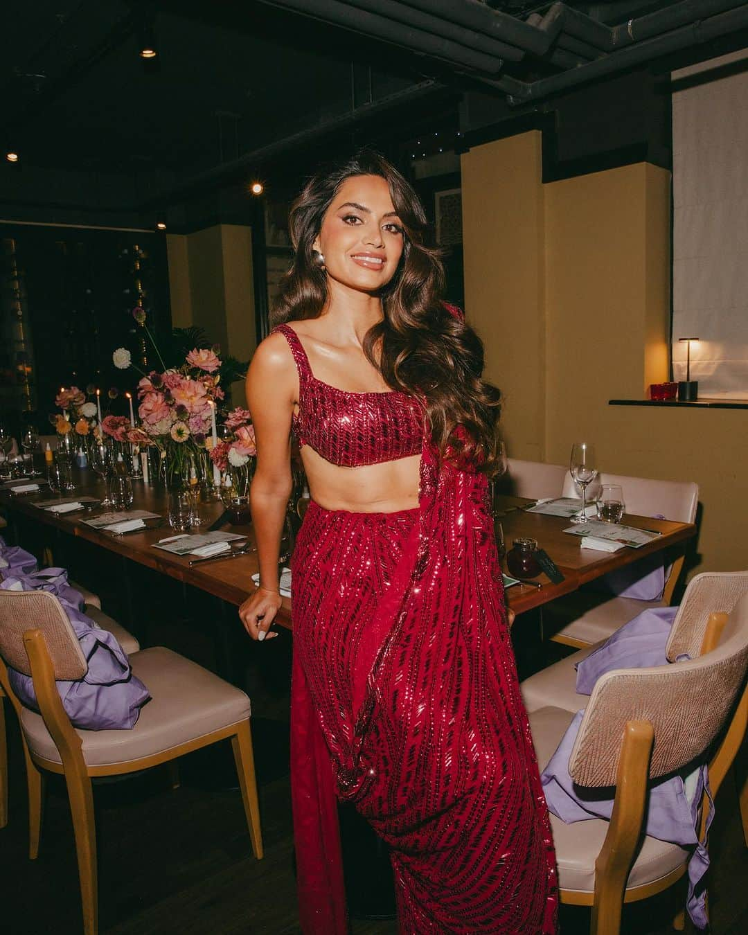 Diipa Büller-Khoslaさんのインスタグラム写真 - (Diipa Büller-KhoslaInstagram)「A night to remember 🪔❤️  @indewild’s first dinner in London together with remarkable south asian wo(men) who have paved the way and made their mark in the UK. This dinner will forever hold a special place in my heart. From being a student in the same city, lost like a little puppy far outside my comfort zone to hosting such powerhouses and building a brand that represents us.. 🥹❤️ —  Thank you @manishmalhotra05 @manishmalhotraworld for making me feel like a diwali pataka & @kunalrawalofficial for dressing my @olegbuller ✨ And thank you @kanishkamayfair for hosting us 🙌🏽 Make up by @saps.slap Hair by @johanjohn_  Photos by @indiabharadwaj」10月24日 4時13分 - diipakhosla