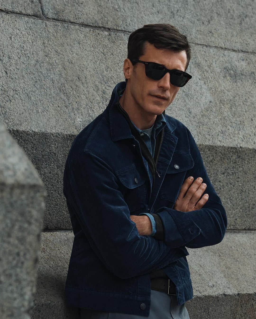 ブルックスブラザーズのインスタグラム：「The Trucker Jacket: A habit in effortless cool」