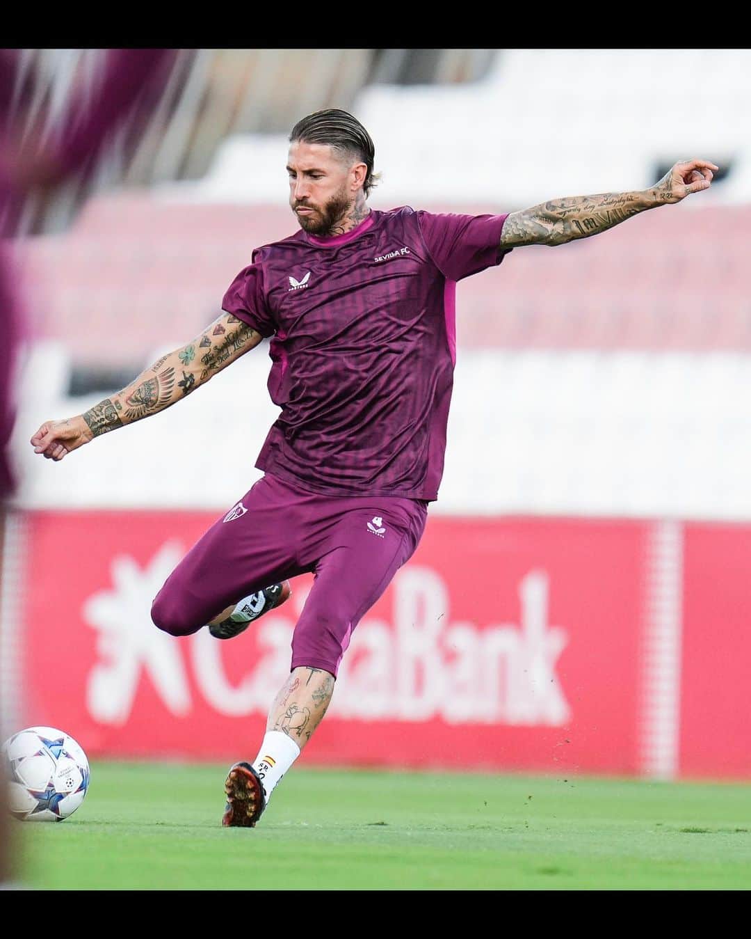 セルヒオ・ラモスさんのインスタグラム写真 - (セルヒオ・ラモスInstagram)「@championsleague on my mind.」10月24日 4時16分 - sergioramos