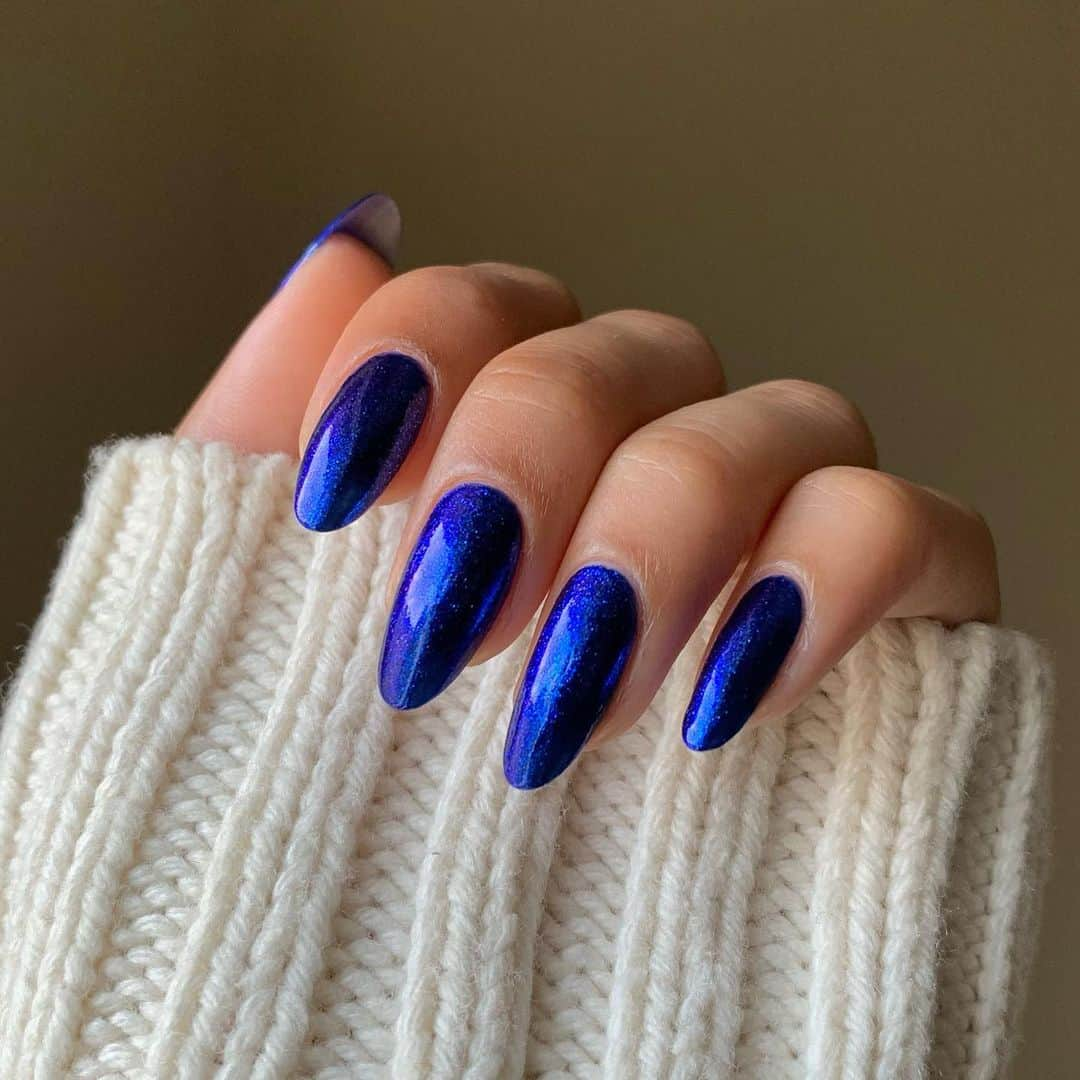 OPIのインスタグラム：「POV: It’s #ScorpioSeason. ♏️   Unleash your passionate, mysterious energy in Scorpio Seduction, a vivid cobalt blue with a mesmerizing pearl finish. 💙✨   #OPI #OPIObsessed #OPIBigZodiacEnergy #Scorpio」