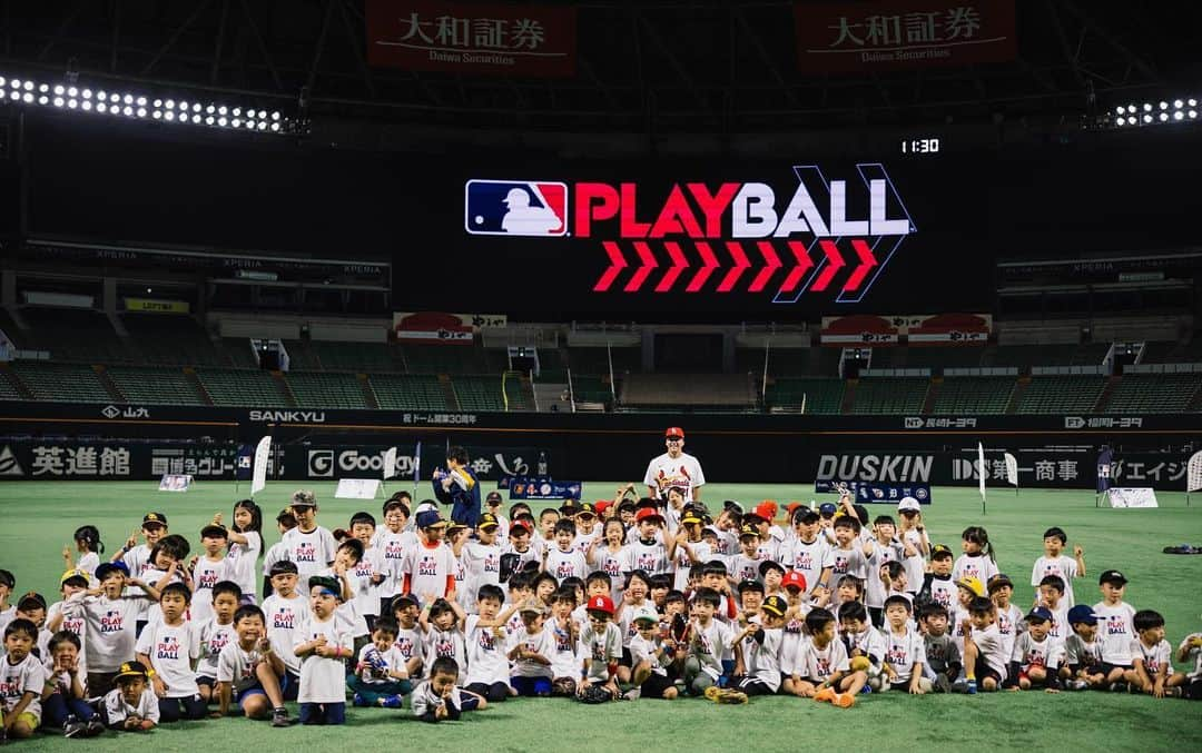 セントルイス・カージナルスのインスタグラム：「International Superstar ⭐️  Lars Nootbaar joined with @playball to lead a kids clinic in Fukuoka, Japan over the weekend!」