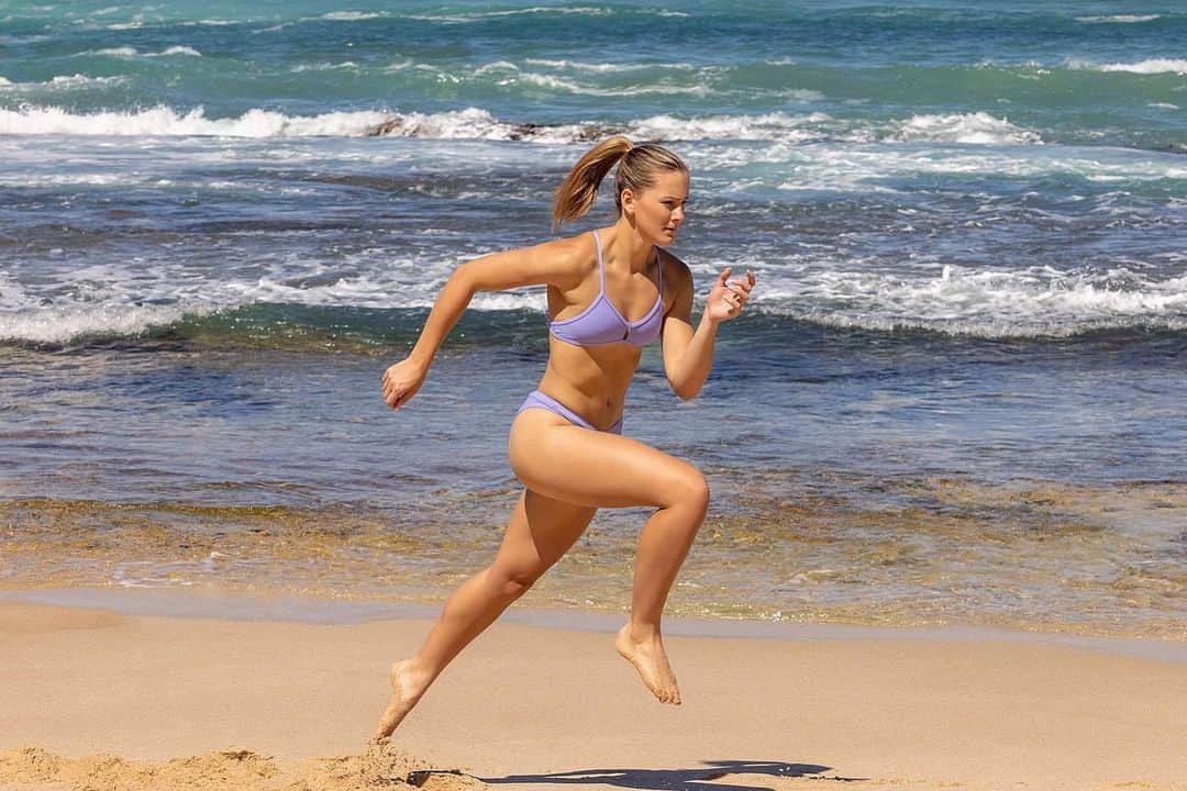 JOLYN Swimwearのインスタグラム：「Heading into summer means new bikinis, and we couldn't be more excited! 👙💗 // #jolynaustralia」