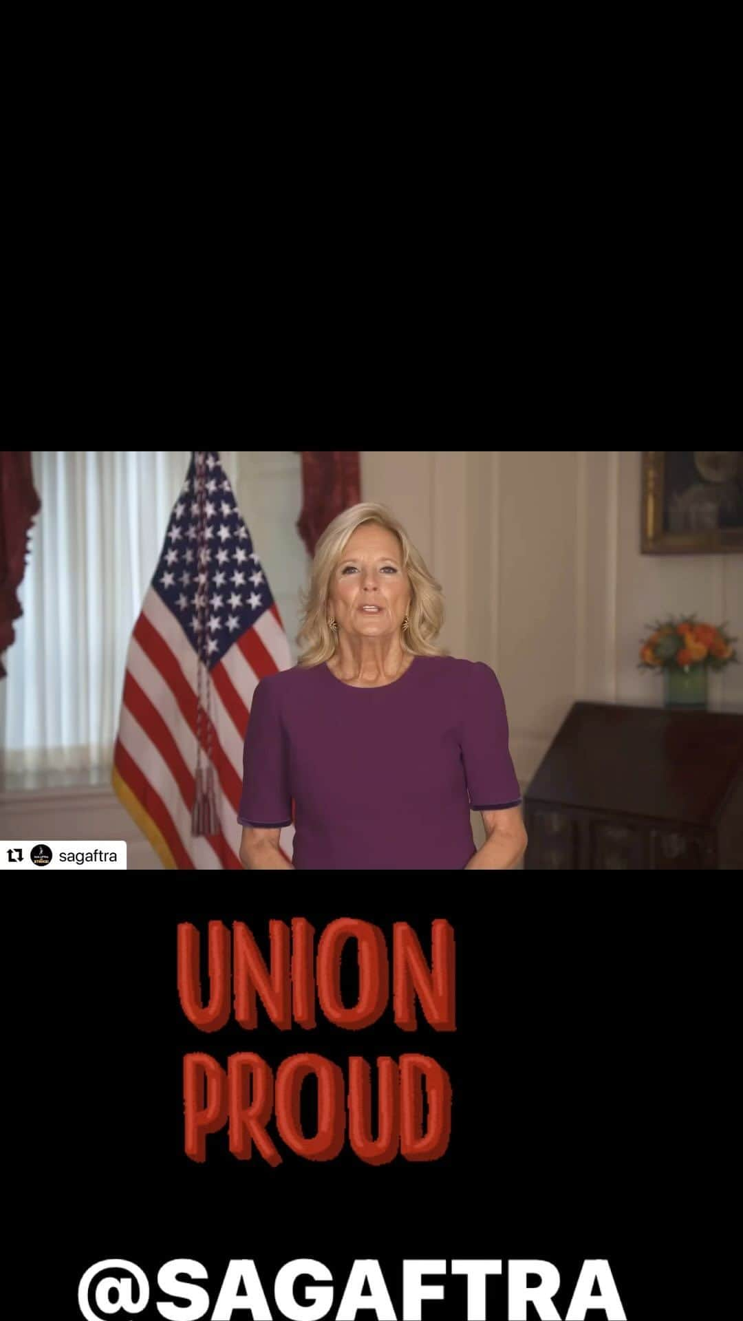 コンスタンス・マリーのインスタグラム：「The AMPTP & Studio CEO’s are on the WRONG SIDE OF HISTORY!! We are Union. ✨💪🏽💪🏻💪🏾💪🏿💪🏽💪🏻✨ #SagAftraStrong #Union #UnionMember #Labor #Sagaftra #SagaftraStrike #FYP #ForYou #ForYouPage #Monday #MondayMotivation #JillBiden」