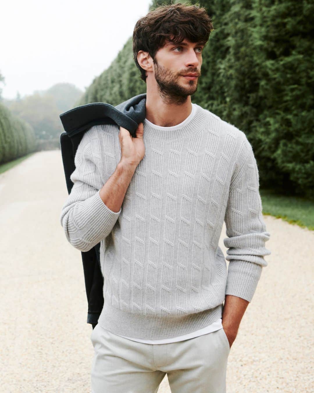 Club Monacoのインスタグラム：「Our new Cashmere Cable Crewneck is crafted to perfection from exceptionally soft cashmere. Sweater season starts here.」