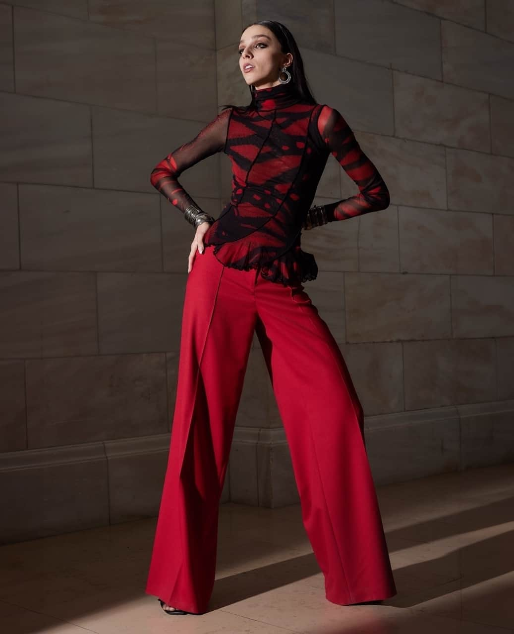 プラバルグルンのインスタグラム：「Fall Favorites⁠ ⁠ Tulsi Patch Turtleneck in Black & Red Abstract Butterfly Print Stretch Tulle and Scarlet Wide Leg Wool Pants from the Fall Winter 2023 collection⁠ ⁠ Photo by @egandrew」