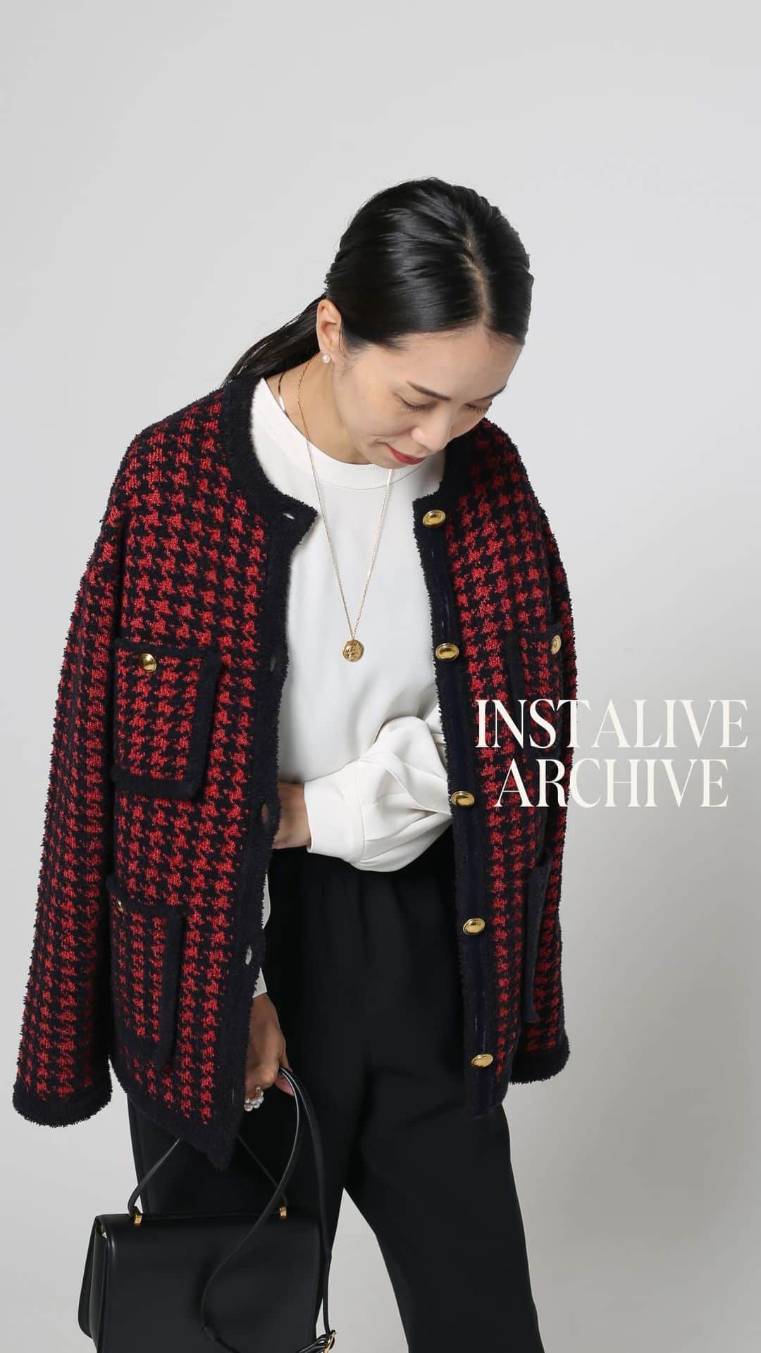 VERMEIL par ienaのインスタグラム：「INSTALIVE ARCHIVE  インスタライヴご視聴有難うございます！  この秋冬VERMEILがおすすめする“一癖ある”着映えニットをご紹介！  是非秋のお買い物計画に参考にしてみてください🍂  アーカイヴのブログも更新予定ですのでチェックしてみてください✔︎  #vermeilpariena #ヴェルメイユパーイエナ #2023AW #knit」