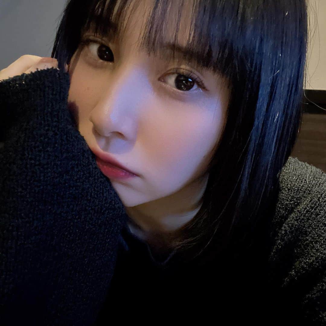 まなこのインスタグラム：「らびゅだよ  #셀카 #오오티디 #ootd #ボブ #black」