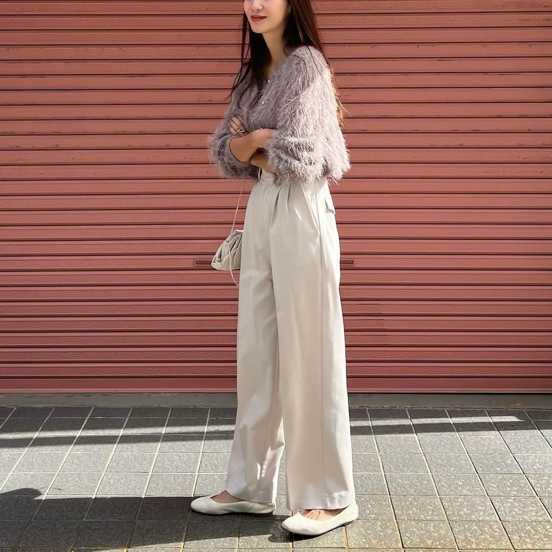 Nagiさんのインスタグラム写真 - (NagiInstagram)「モケモケ🤎  キャミソールとカーディガン同じのを合わせて🥰 カーディガンの方は前後2wayで着れちゃうアイテム  @kobe_lettuce の✨  cardigan.inner. #kobelettuce  bottom. #urs  #code#fashion#コーデ#ファッション#プチプラ#プチプラコーデ#神戸レタス」10月24日 19時39分 - nagina001
