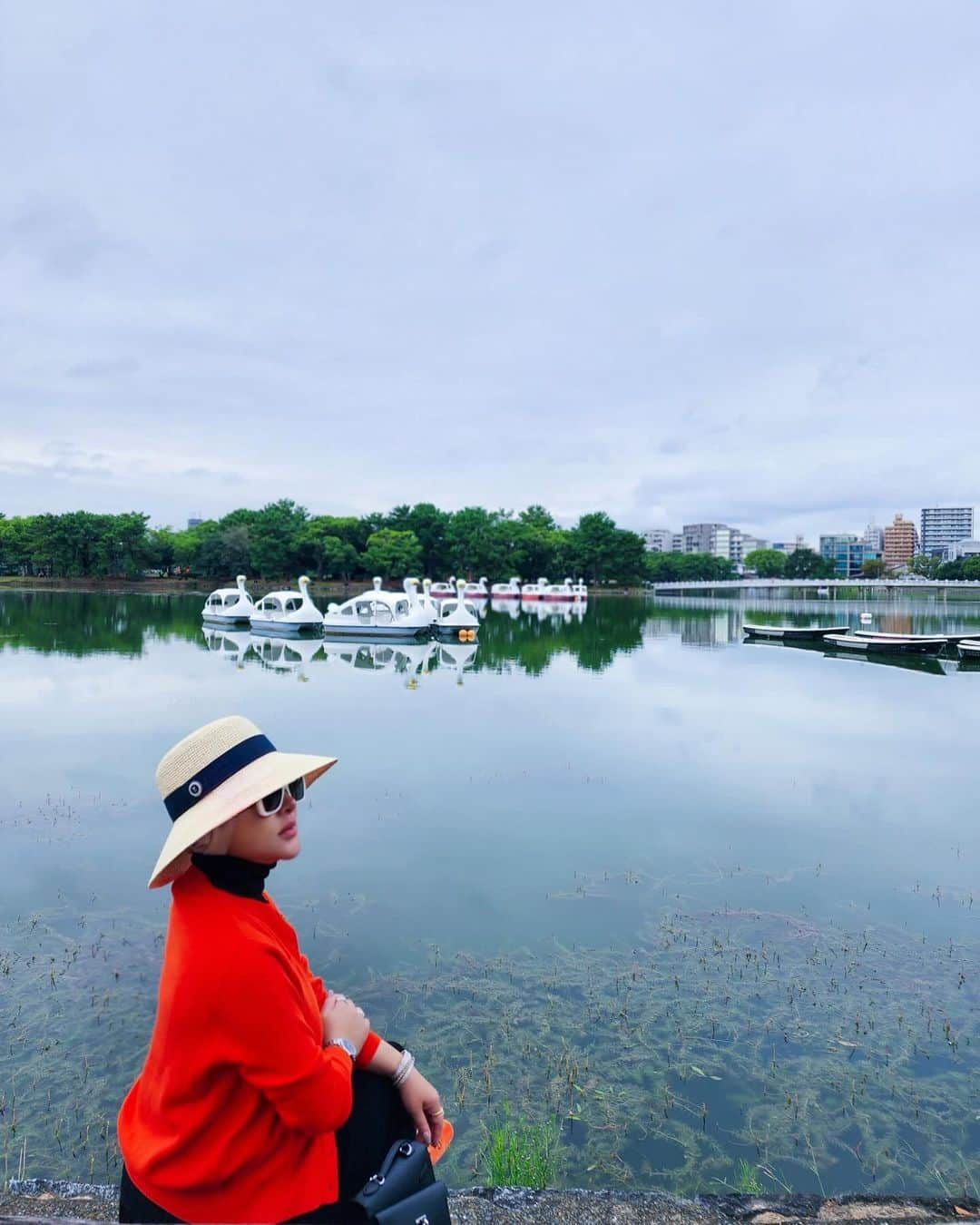 Syahriniさんのインスタグラム写真 - (SyahriniInstagram)「•  ~ Still Unpredictable Weather ln Tokyo But Summer is Over ~  _________________ ~𝓢𝓨𝓡~ _________________  #PrincesSyahrini #Tokyo_October2023」10月24日 19時35分 - princessyahrini