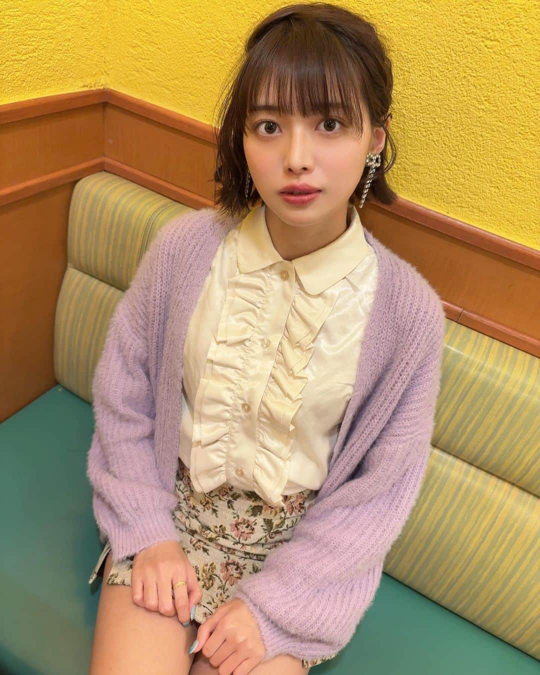 藤田いろはさんのインスタグラム写真 - (藤田いろはInstagram)「⁡ 久々のフレガリ〜スカートが想像以上に短かった件について〜 ⁡ ⁡ 一回も履かず捨てるのは悔しかったので履きました。満足。でも可愛いんだけどなあ〜この丈はセーフかなあ？ ⁡ ⁡ ⁡」10月24日 20時15分 - irohairo1151