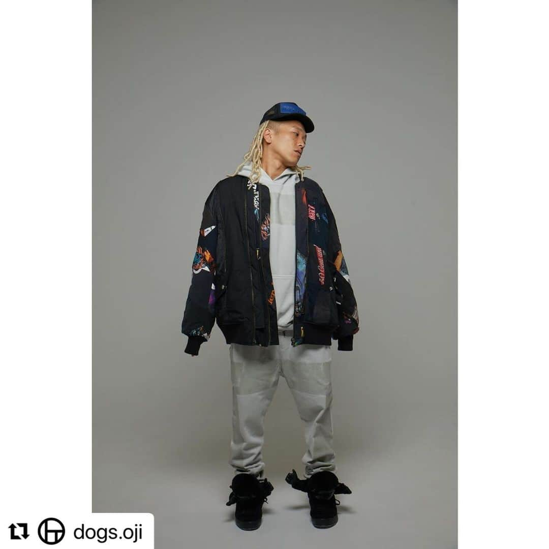 ファセッタズムのインスタグラム：「#Repost @dogs.oji with @use.repost ・・・ Dogs x @facetasmtokyo vintage t-shirt bug ma-1 Dogs x @facetasmtokyo cap BIG BIG Dogs logo hoodie and pants  🧍🏼‍♂️ : @youngsavagecoco  📷 : @takaoiwasawa」