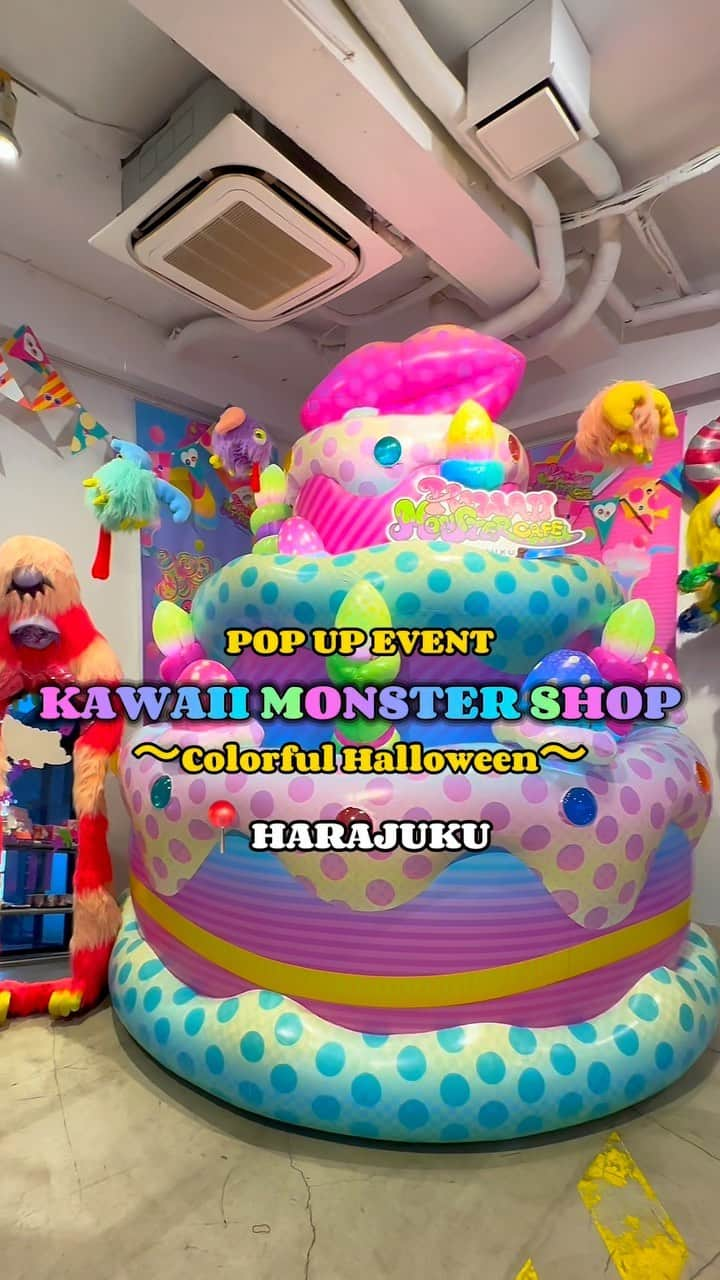 KAWAII MONSTER CAFEのインスタグラム：「🎃KAWAII MONSTER SHOP🎃 The next pop-up is from the 26th to the 31st‼︎ We are looking forward to seeing you💕  後半戦は26日〜31日だよ💛💜💛💜 遊びにきてね！  期間・19(木)〜22日(日) ［ @6doki_official コラボショップ］ ・26日(木)〜31日(火) ［カラフルハロウィン］ 営業時間：12:00〜19:00 場所：〒150-0001  東京都渋谷区神宮前3丁目21-8 ASOBIFACTORY  #japan#tokyo#harajuku#harajukufashion#harajukuculture#kawaii#decora#kawaiimonstercafe#kawaiimonstershop#monsterx#monstergirl#原宿#原宿#デコラ#ハロウィンメイク」