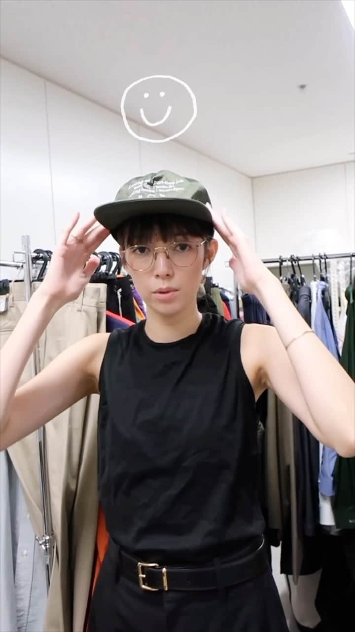 佐藤栞里のインスタグラム：「. 「BAILA」着回し連載 チョコプラさんのお洋服🚀 コーディネート仕上げ編☺︎☺︎」