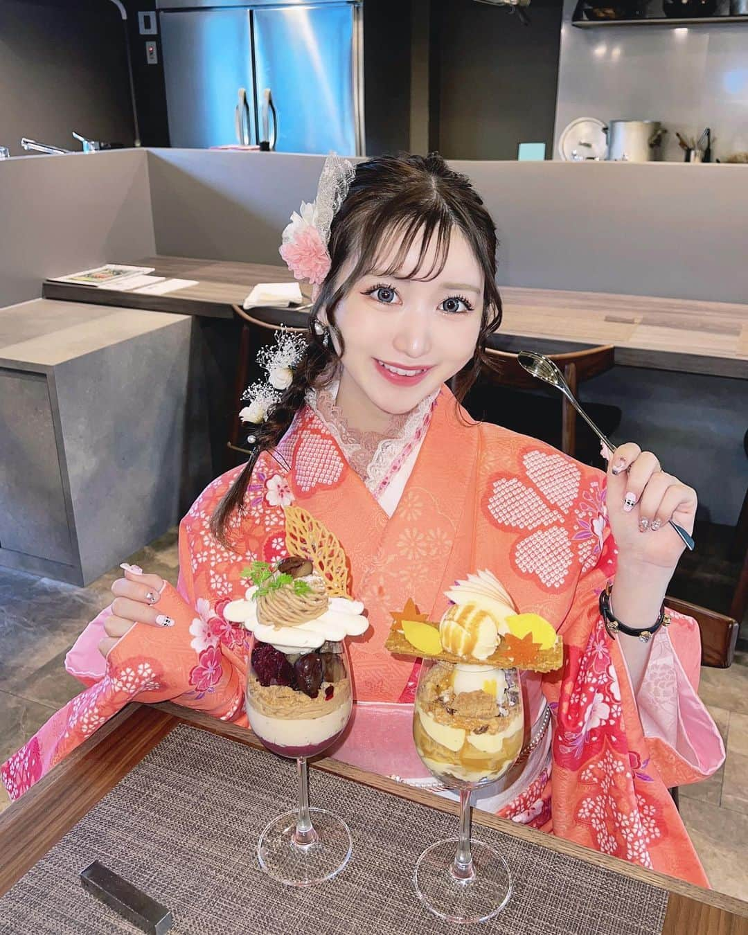 あいにゃんさんのインスタグラム写真 - (あいにゃんInstagram)「久しぶりに鎌倉行って着物で食べ歩きして来たよ〜ᐢᴗ͈ ᴗ͈ᐢ  ︎︎ ︎︎︎ ︎︎︎ ︎ フレンチレストランが週に1度だけオープンするパフェ専門店に行ってきたの🤍🤍🤍  モンブランカシスとアップルパイパフェを頂いたけどすごい美味しかった🫶💕 * * #PR @lelia_parfait #鎌倉 #鎌倉カフェ #鎌倉着物レンタル #鎌倉着物 #着物 #着物レンタル #着物ヘア #着物女子 #パフェ #パフェ巡り #キャバ嬢  #コンカフェ #コンカフェ嬢 #アイドル #サロモ募集 #サロンモデル #instagood #instalike #loveislove #follow #japan」10月24日 20時53分 - ainyan0310