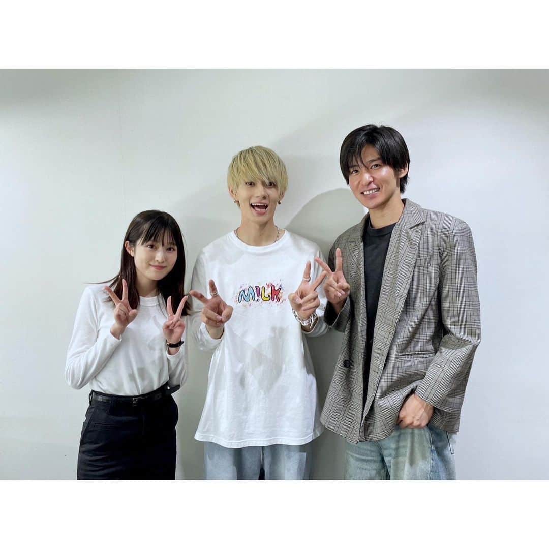 佐野勇斗のインスタグラム：「.  ハルくんとリンリン もきてくれました！！ 嬉しかったなぁ！  メンバーと温泉も行ってきたよ  #PR #目黒蓮 くん #インスタ開設おめでとう！ #福本莉子 さん #佐野勇斗 #塩﨑太智 #曽野舜太 #山中柔太朗 #吉田仁人」