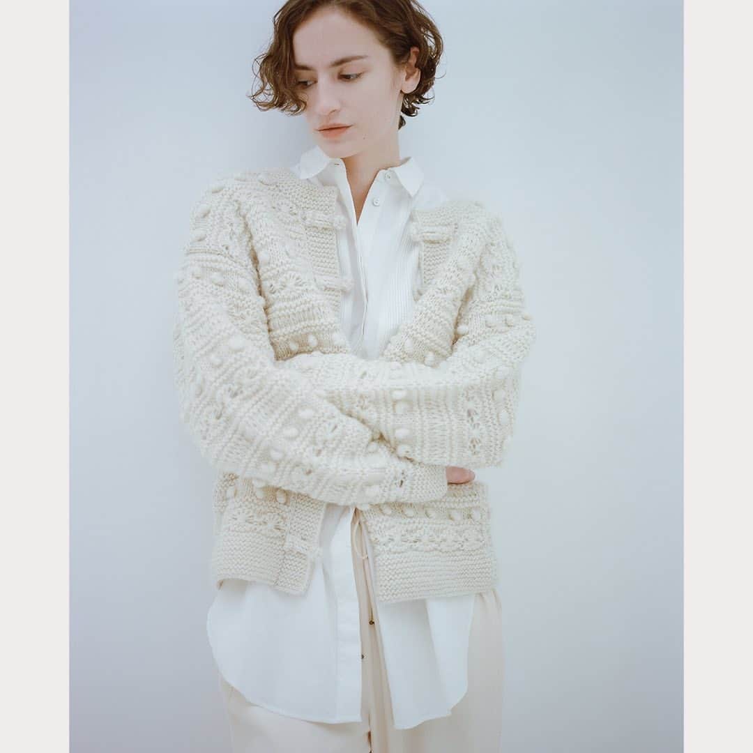 のインスタグラム：「Pheeta Clara Cardigan ¥47,300  @pheeta_official   #pheeta #23aw #bshop」