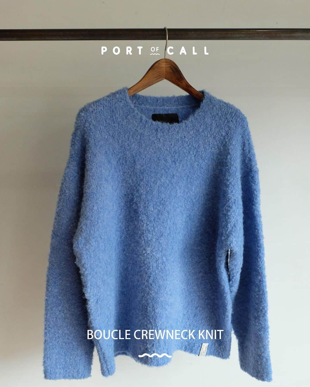 ロイアルさんのインスタグラム写真 - (ロイアルInstagram)「••• BOUCLE Crewneck Knit ¥14,080(tax in.) @roial_intl  ふんわりとした柔らかな風合いが特徴のブークレニットはスタッフもヘビロテの一推しアイテム。リラックス感のある首周りの抜け感も個人的に推しポイントです。白混じりのブラーな色味なのでどんな色味のアイテムとも合わせ易いのも嬉しい。色で迷ったら両方持っておいて正解のやつです😎 @roial_intl  #roial #ロイアル #california #西海岸 #アメカジ #カップルコーデ  @poc_official_info #potofcall #ポートオブコール ・ 【🏷一覧】 #coastalstyle #サスティナブル #banksjournal #crticalslide #tcss #tonyalva #西海岸 #オーストラリア #ootd #スタイリング #海外ファッション #大人カジュアル #カジュアルスタイル #サーフスタイル #アメカジ #シティボーイ #ストリートファッション #メンズファッション#メンズコーデ #ニット #クルーニット #ニットコーデ」10月24日 12時02分 - roial_intl