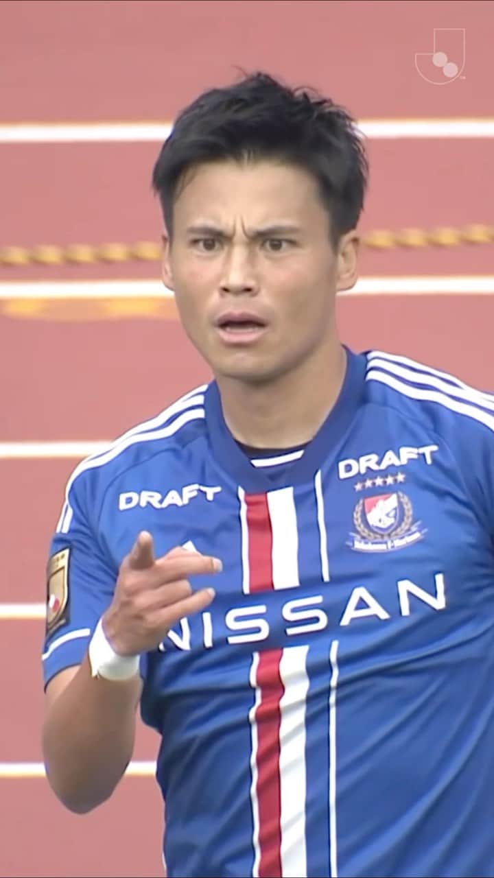 宮市亮のインスタグラム：「Big run, big finish, Ryo Miyaichi gave Marinos an early lead. 🏃💨  #J30 #JLEAGUE」